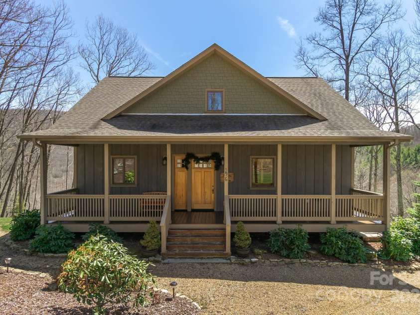 596 Ridge Runner Road, Burnsville, NC 28714.  MLS# CAR4296131, YatesRealty ID 63. 