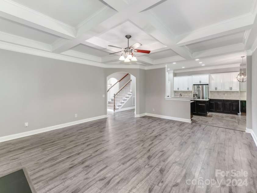 4206 Oldstone Forest Drive, Waxhaw, NC 28173.  MLS# CAR4176012, YatesRealty ID 630. 