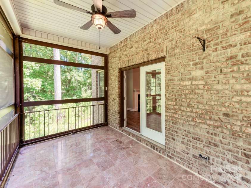 4206 Oldstone Forest Drive, Waxhaw, NC 28173.  MLS# CAR4176012, YatesRealty ID 630. 