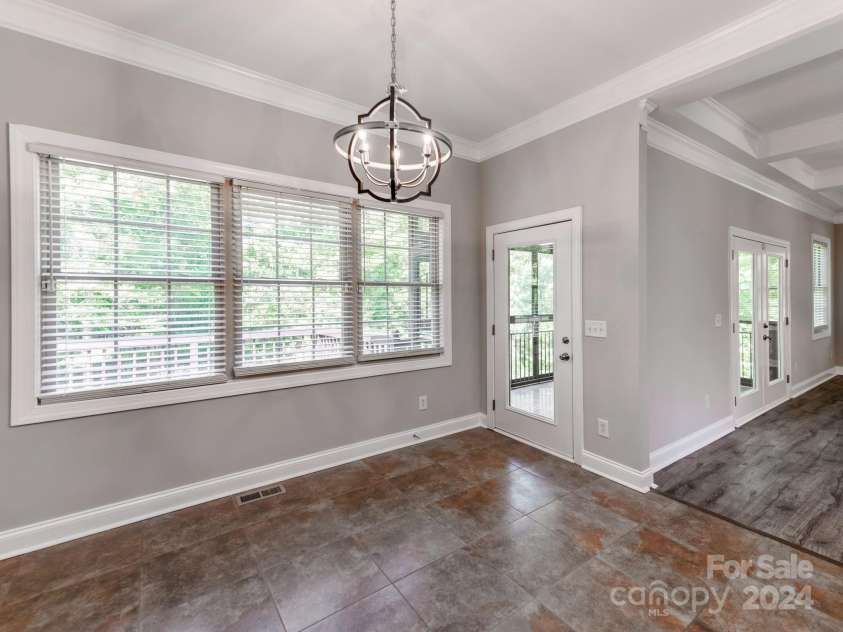 4206 Oldstone Forest Drive, Waxhaw, NC 28173.  MLS# CAR4176012, YatesRealty ID 630. 