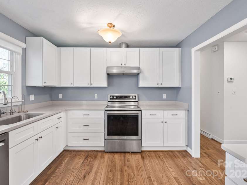 61 Frisbee Road, Leicester, NC 28748.  MLS# CAR4311055, YatesRealty ID 630. 