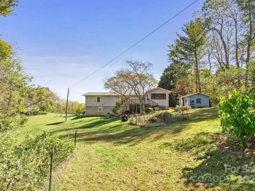 61 Frisbee Road, Leicester, NC 28748.  MLS# CAR4311055, YatesRealty ID 630. 