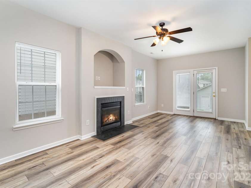 9232 Ducati Lane, Cornelius, NC 28031.  MLS# CAR4290077, YatesRealty ID 630. 