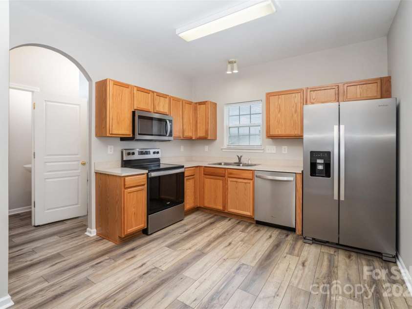 9232 Ducati Lane, Cornelius, NC 28031.  MLS# CAR4290077, YatesRealty ID 630. 