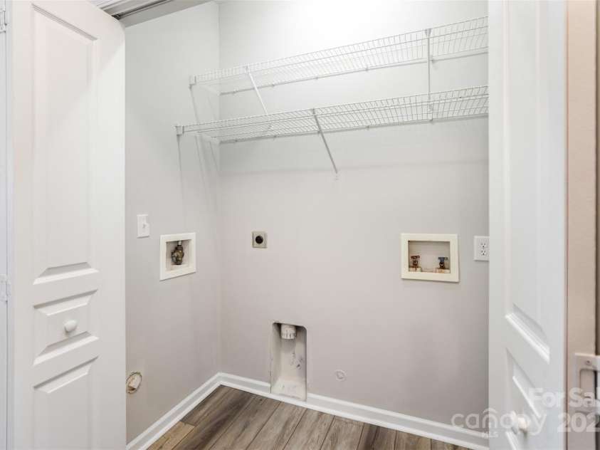 9232 Ducati Lane, Cornelius, NC 28031.  MLS# CAR4290077, YatesRealty ID 630. 