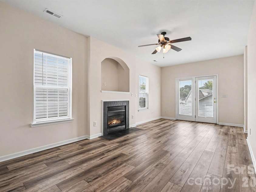 9232 Ducati Lane, Cornelius, NC 28031.  MLS# CAR4290077, YatesRealty ID 630. 