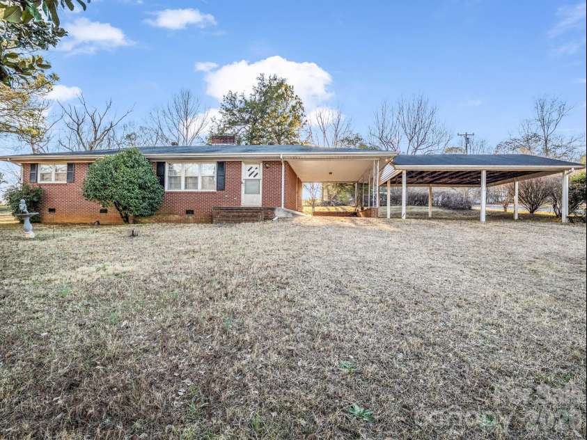 160 Puzzle Creek Road, Bostic, NC 28018.  MLS# CAR4337167, YatesRealty ID 6301. 