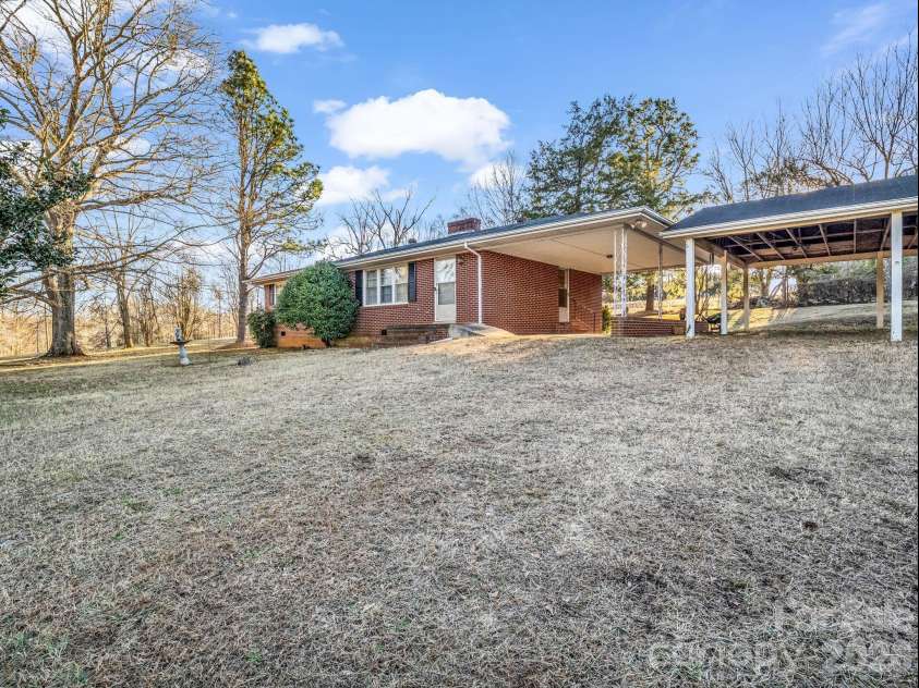160 Puzzle Creek Road, Bostic, NC 28018.  MLS# CAR4337167, YatesRealty ID 6301. 