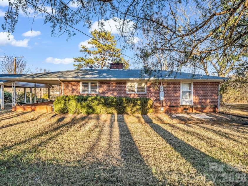 160 Puzzle Creek Road, Bostic, NC 28018.  MLS# CAR4337167, YatesRealty ID 6301. 