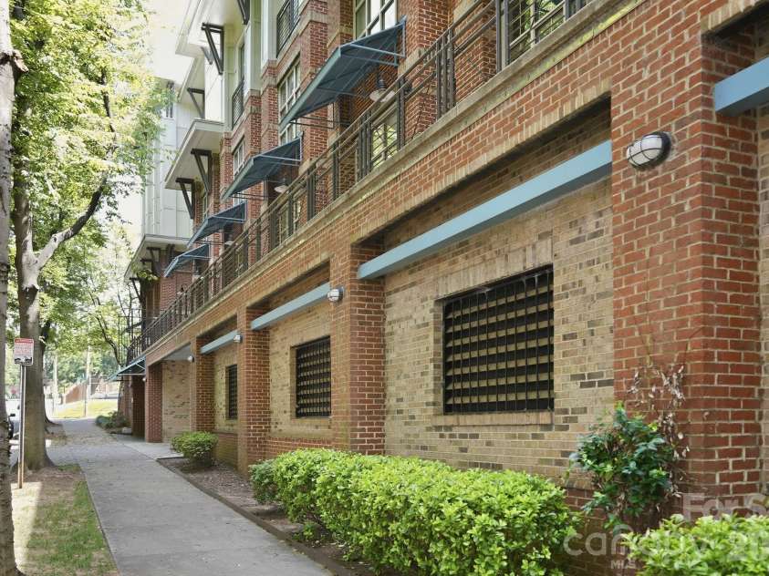 1101 1st Street, Charlotte, NC 28202.  MLS# CAR4397033, YatesRealty ID 6302. 