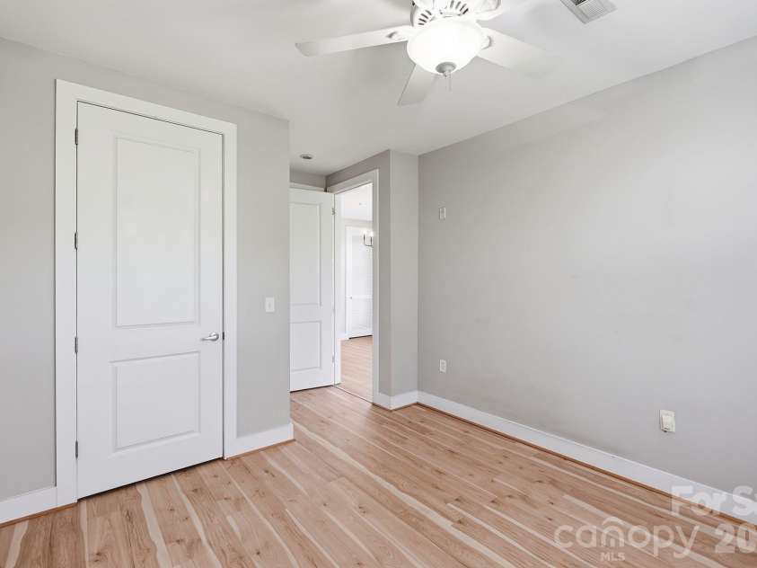 1101 1st Street, Charlotte, NC 28202.  MLS# CAR4397033, YatesRealty ID 6302. 
