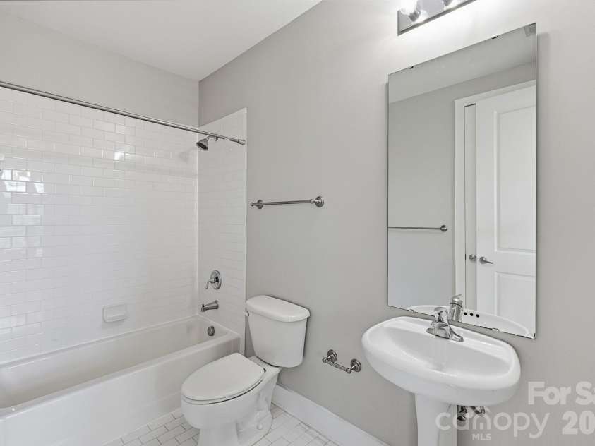 1101 1st Street, Charlotte, NC 28202.  MLS# CAR4397033, YatesRealty ID 6302. 