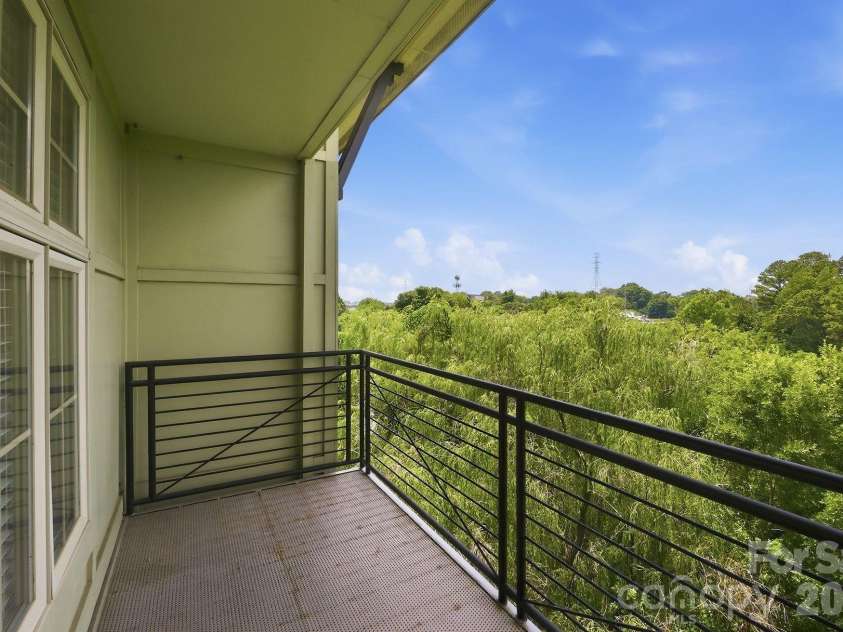 1101 1st Street, Charlotte, NC 28202.  MLS# CAR4397033, YatesRealty ID 6302. 