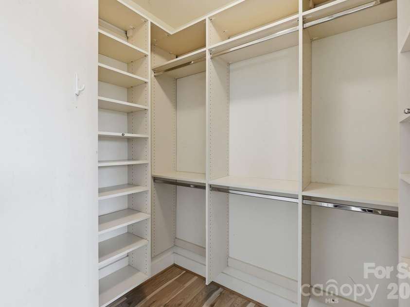 1101 1st Street, Charlotte, NC 28202.  MLS# CAR4397033, YatesRealty ID 6302. 