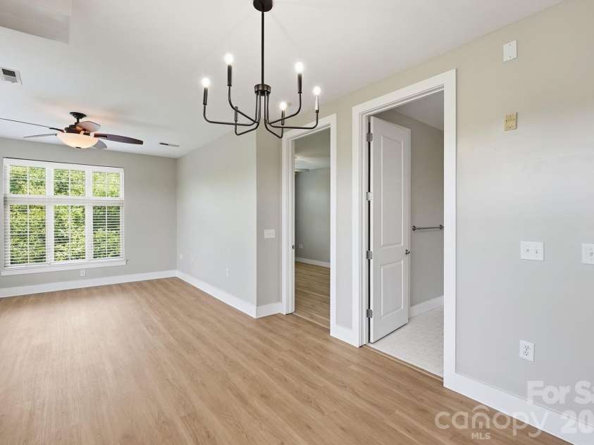 1101 1st Street, Charlotte, NC 28202.  MLS# CAR4397033, YatesRealty ID 6302. 