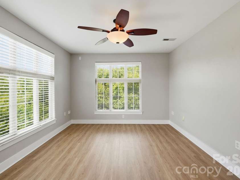1101 1st Street, Charlotte, NC 28202.  MLS# CAR4397033, YatesRealty ID 6302. 