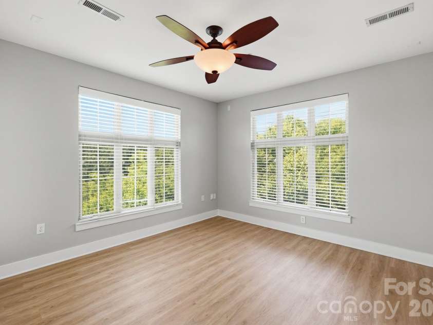 1101 1st Street, Charlotte, NC 28202.  MLS# CAR4397033, YatesRealty ID 6302. 