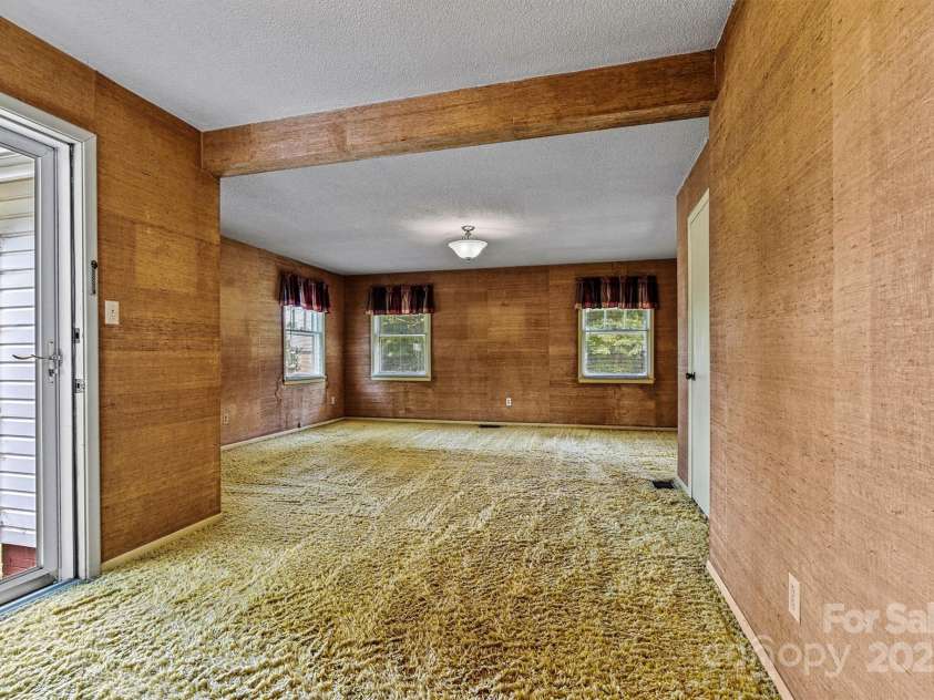 128 10th Street, Hildebran, NC 28637.  MLS# CAR4184496, YatesRealty ID 6303. Primary Bedroom/Private Entry View