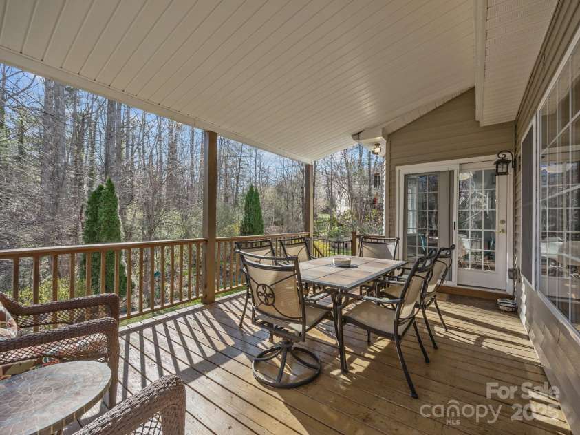 43 Golden Pond Way, Hendersonville, NC 28791.  MLS# CAR4234066, YatesRealty ID 6305. The doorway leads to the breakfast area off of the kitchen.