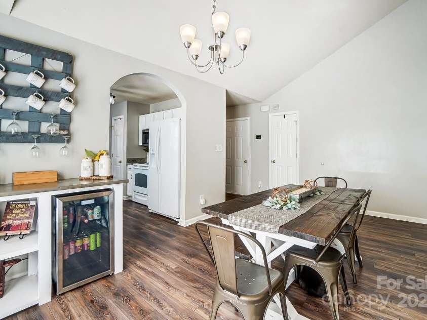 5113 Park Place Drive, Dallas, NC 28034.  MLS# CAR4219173, YatesRealty ID 6306. 