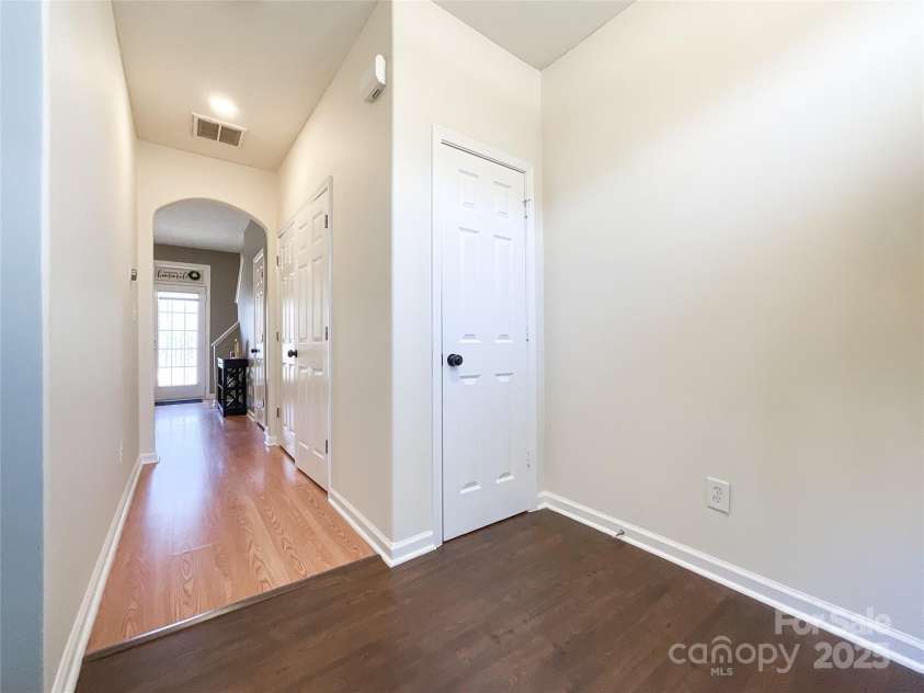 7562 Silver Arrow Drive, Charlotte, NC 28273.  MLS# CAR4219896, YatesRealty ID 6307. 