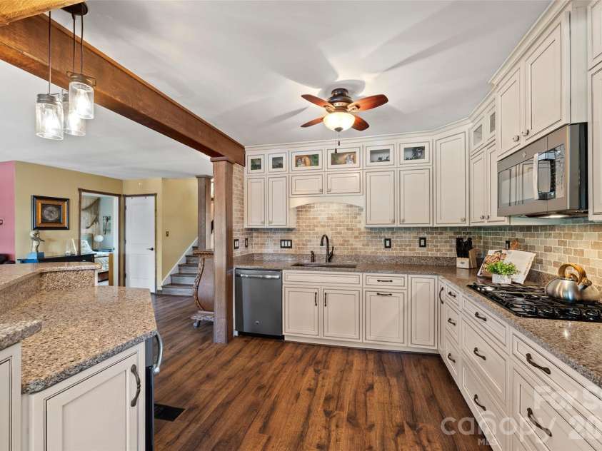 27056 Catamaran Drive, Tega Cay, SC 29708.  MLS# CAR4359825, YatesRealty ID 6308. 