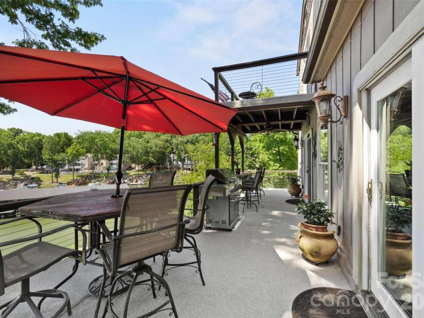 27056 Catamaran Drive, Tega Cay, SC 29708.  MLS# CAR4359825, YatesRealty ID 6308. 