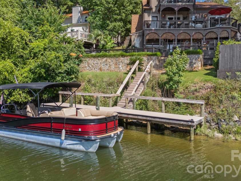 27056 Catamaran Drive, Tega Cay, SC 29708.  MLS# CAR4359825, YatesRealty ID 6308. 