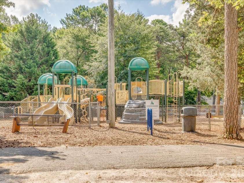 27056 Catamaran Drive, Tega Cay, SC 29708.  MLS# CAR4359825, YatesRealty ID 6308. *Tega Cay Amenities