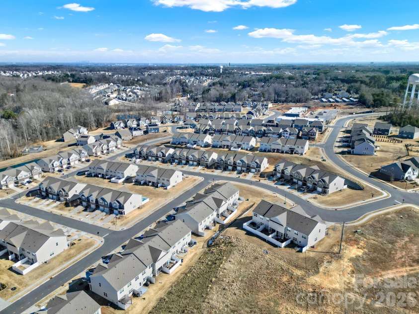 8027 Scarlet Maple Lane, Fort Mill, SC 29708.  MLS# CAR4344331, YatesRealty ID 6309. 