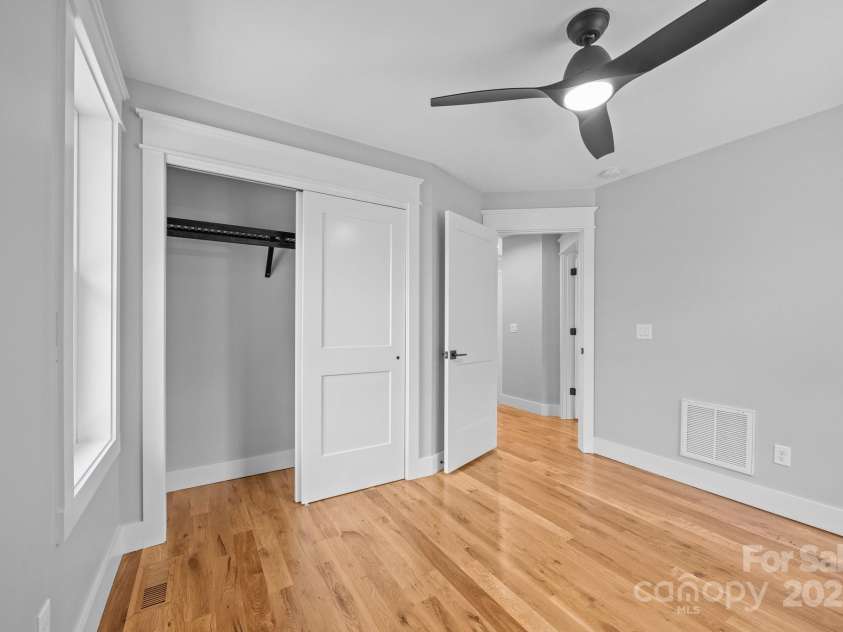 89 Glendale Avenue, Asheville, NC 28803.  MLS# CAR4160954, YatesRealty ID 631. Bedroom #2
