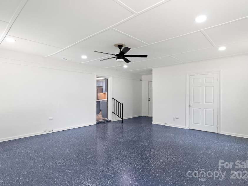 2009 Echo Lane, Gastonia, NC 28052.  MLS# CAR4174665, YatesRealty ID 6311. 