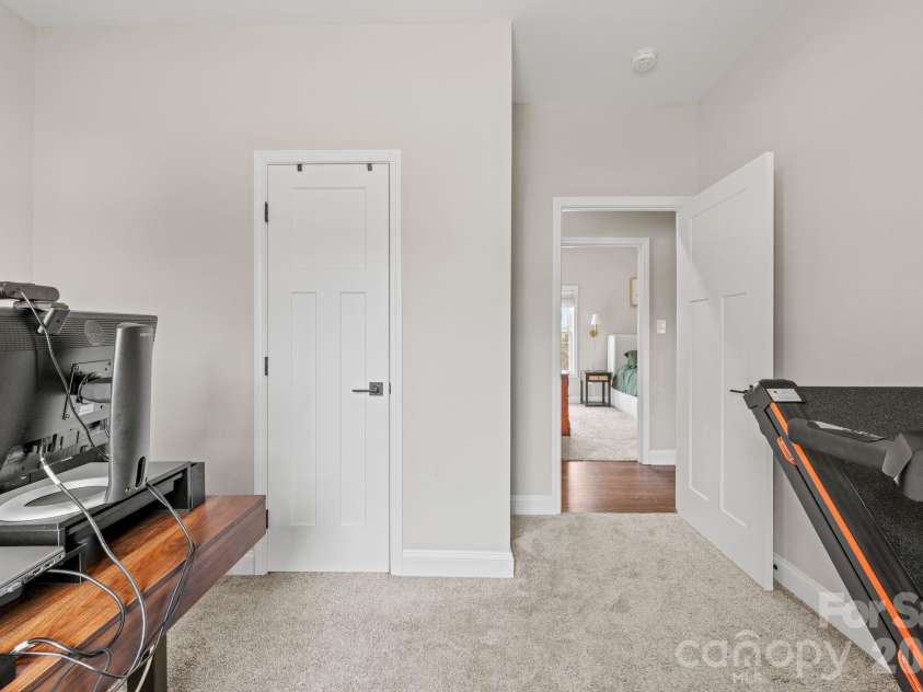 163 Four Andrews Drive, Harmony, NC 28634.  MLS# CAR4358273, YatesRealty ID 6312. 