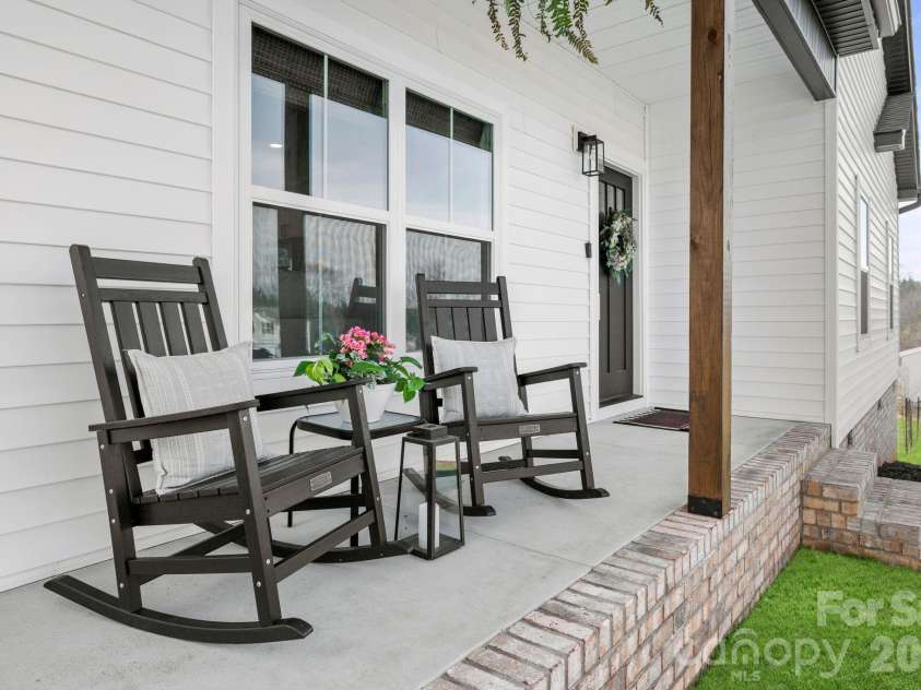 163 Four Andrews Drive, Harmony, NC 28634.  MLS# CAR4358273, YatesRealty ID 6312. 