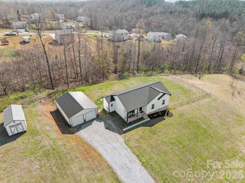 163 Four Andrews Drive, Harmony, NC 28634.  MLS# CAR4358273, YatesRealty ID 6312. 