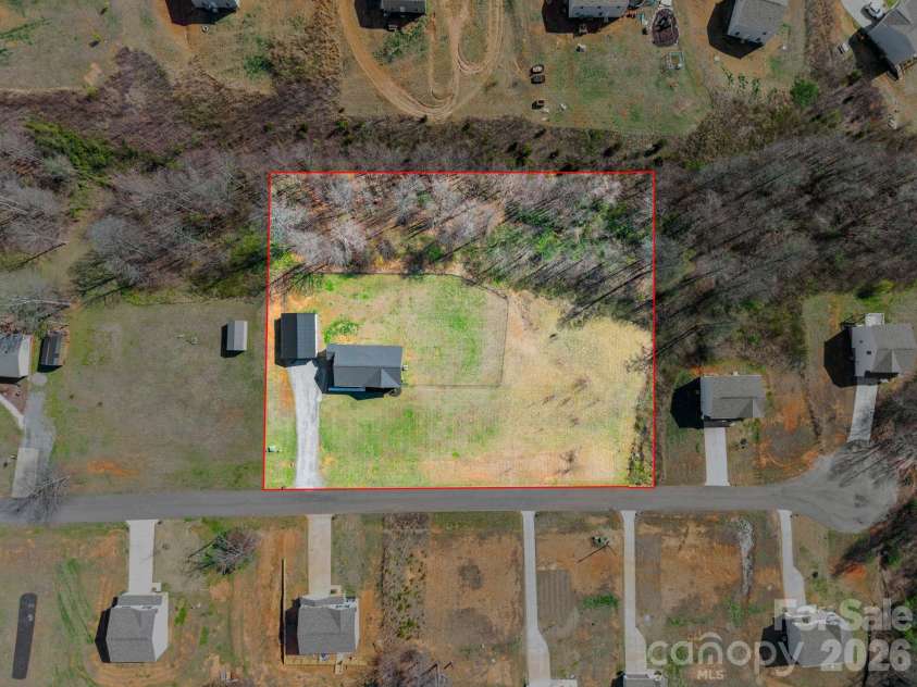 163 Four Andrews Drive, Harmony, NC 28634.  MLS# CAR4358273, YatesRealty ID 6312. 