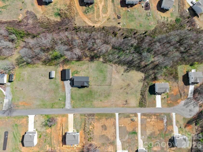 163 Four Andrews Drive, Harmony, NC 28634.  MLS# CAR4358273, YatesRealty ID 6312. 