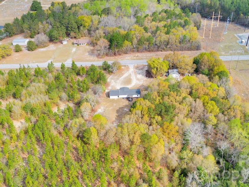 2187 Mcbee Highway, Jefferson, SC 29718.  MLS# CAR4357564, YatesRealty ID 6315. 