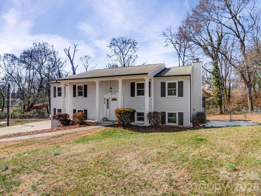 605 Spring Street, Mount Holly, NC 28120.  MLS# CAR4342614, YatesRealty ID 6317. 
