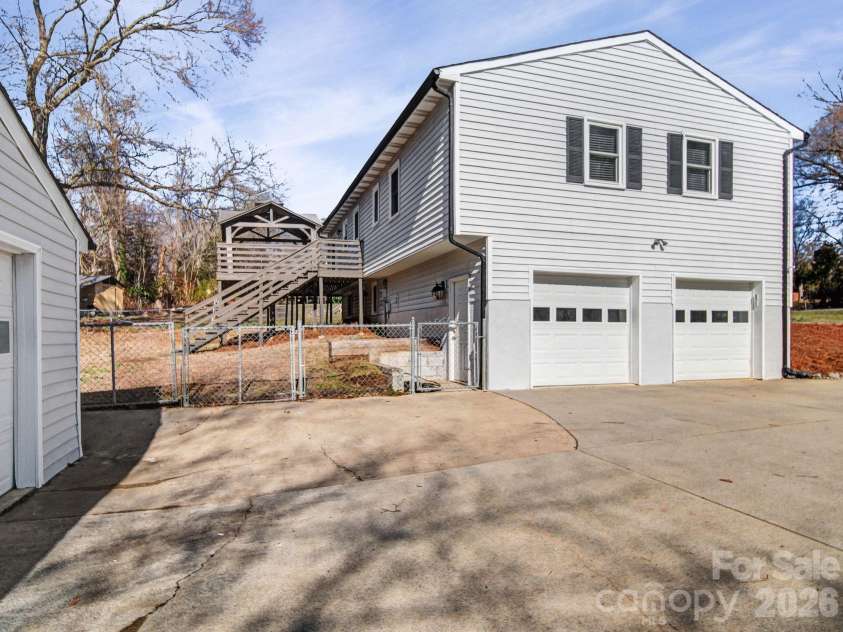 605 Spring Street, Mount Holly, NC 28120.  MLS# CAR4342614, YatesRealty ID 6317. 