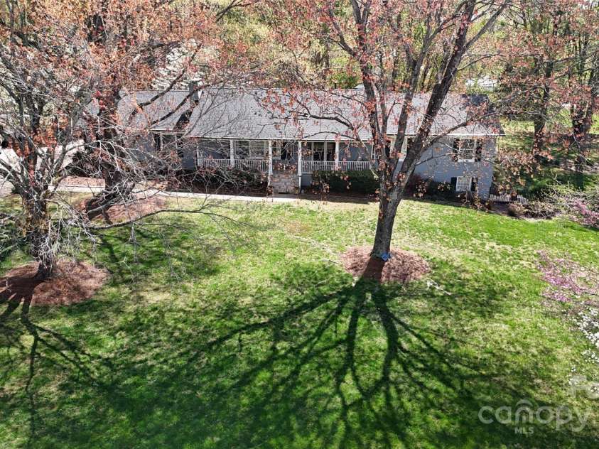 2482 Kings Grant Road, Lincolnton, NC 28092.  MLS# CAR4238821, YatesRealty ID 6319. 