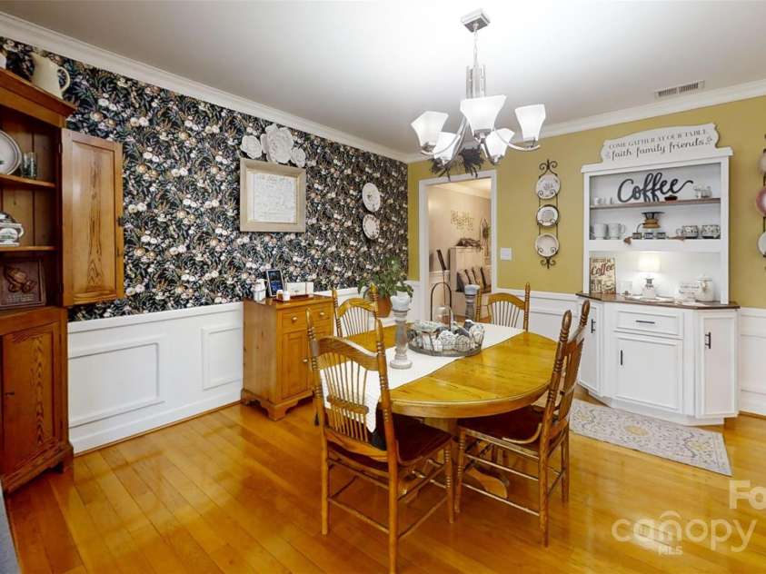 2482 Kings Grant Road, Lincolnton, NC 28092.  MLS# CAR4238821, YatesRealty ID 6319. 