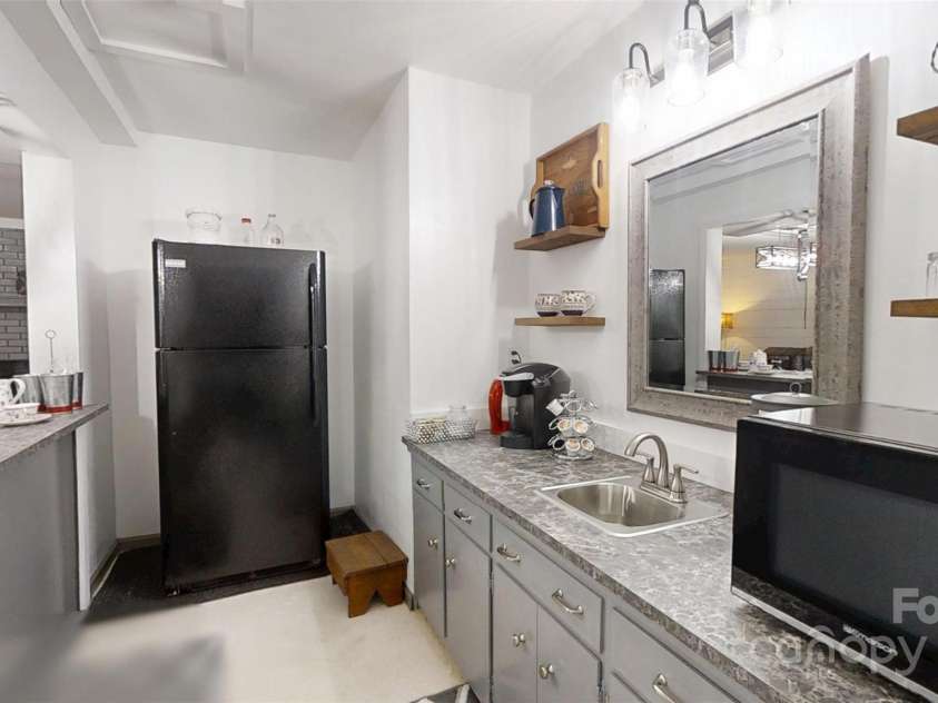 2482 Kings Grant Road, Lincolnton, NC 28092.  MLS# CAR4238821, YatesRealty ID 6319. 