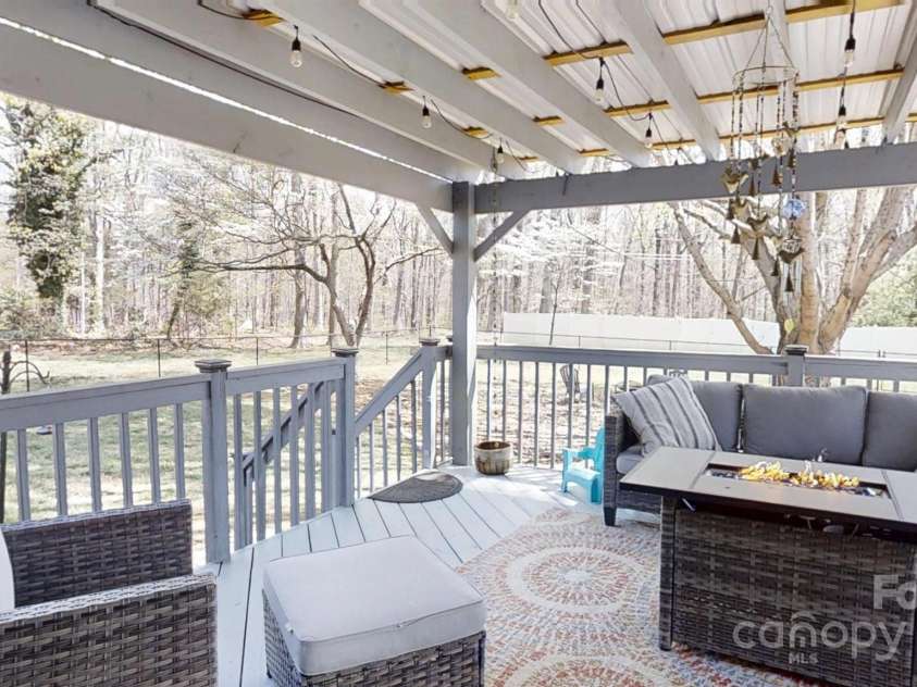 2482 Kings Grant Road, Lincolnton, NC 28092.  MLS# CAR4238821, YatesRealty ID 6319. 