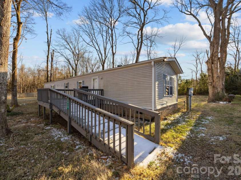 5819 Mount Gallant Road, Rock Hill, SC 29732.  MLS# CAR4337131, YatesRealty ID 6319. 