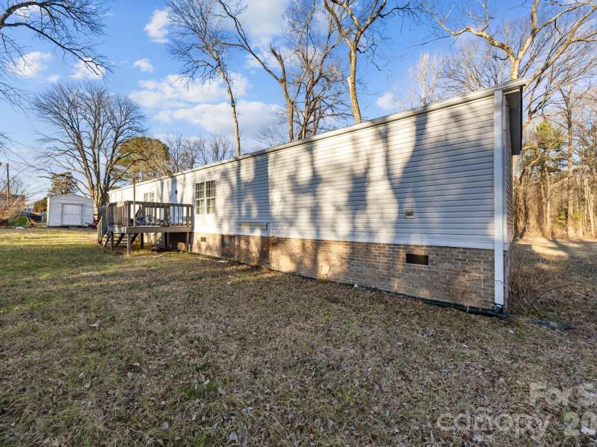 5819 Mount Gallant Road, Rock Hill, SC 29732.  MLS# CAR4337131, YatesRealty ID 6319. 