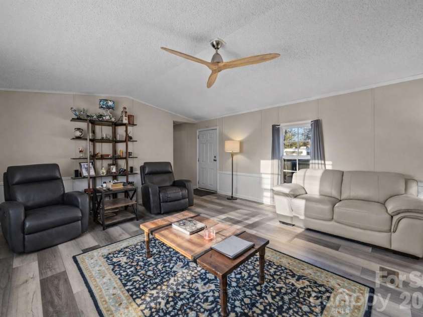 5819 Mount Gallant Road, Rock Hill, SC 29732.  MLS# CAR4337131, YatesRealty ID 6319. 