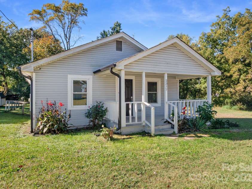 2317 Milton Avenue, Gastonia, NC 28052.  MLS# CAR4313429, YatesRealty ID 632. 