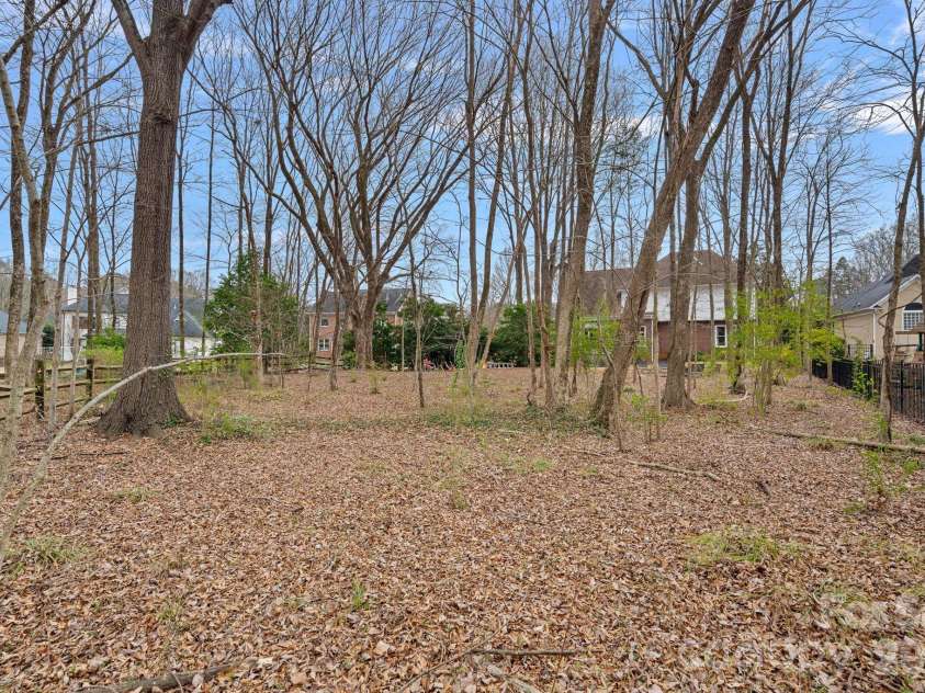 12415 Darby Chase Drive, Charlotte, NC 28277.  MLS# CAR4330433, YatesRealty ID 6321. 