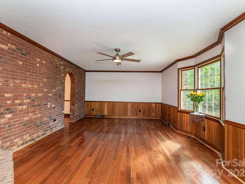 522 Bonita Drive, Landis, NC 28088.  MLS# CAR4237898, YatesRealty ID 6321. 